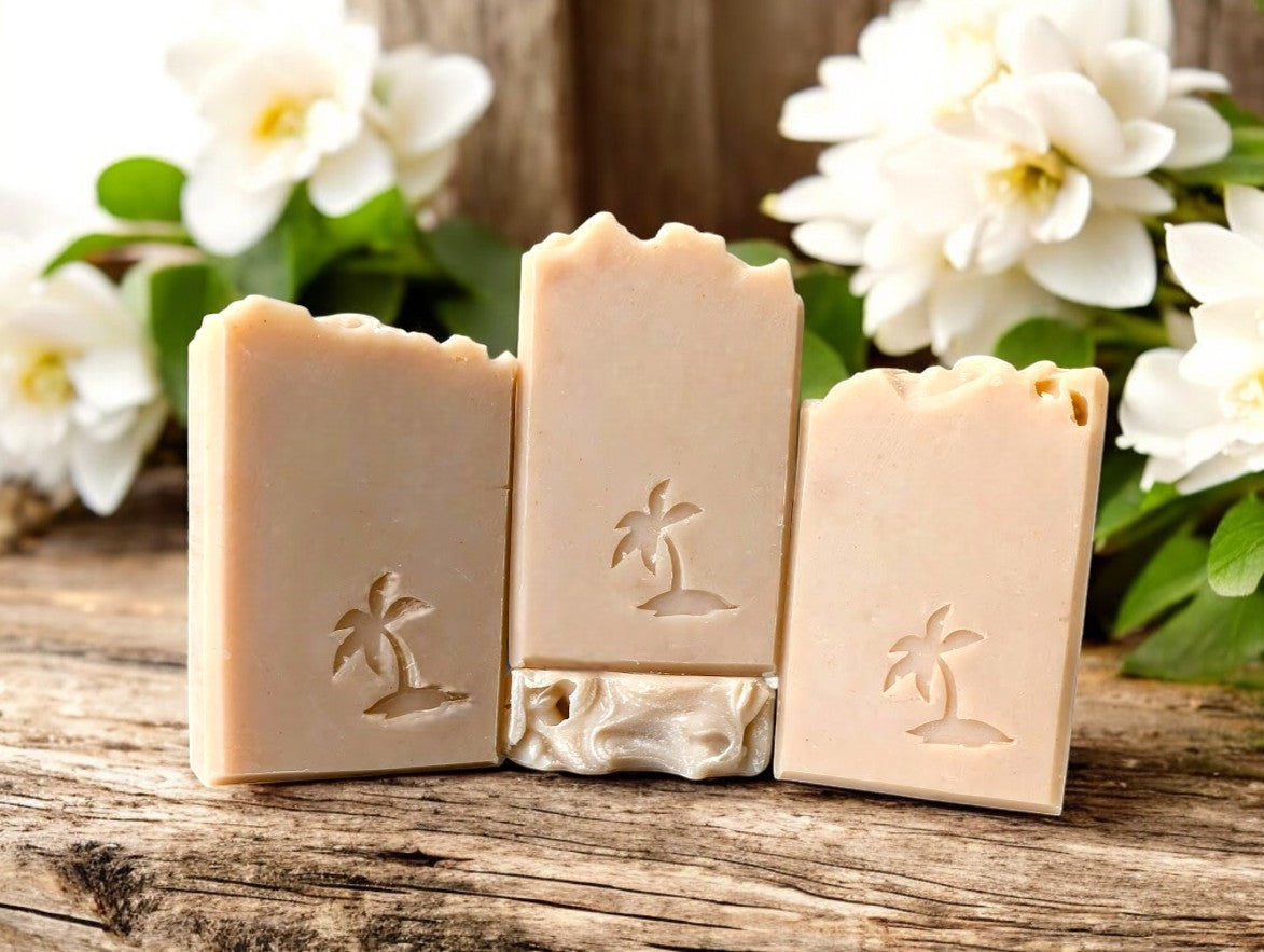 Hawaiian Aloha II - Goat Milk and Tallow Soap - Gardenia