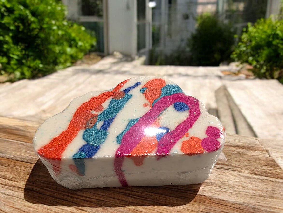 Cloud Rainbow Surprise Bath Bomb