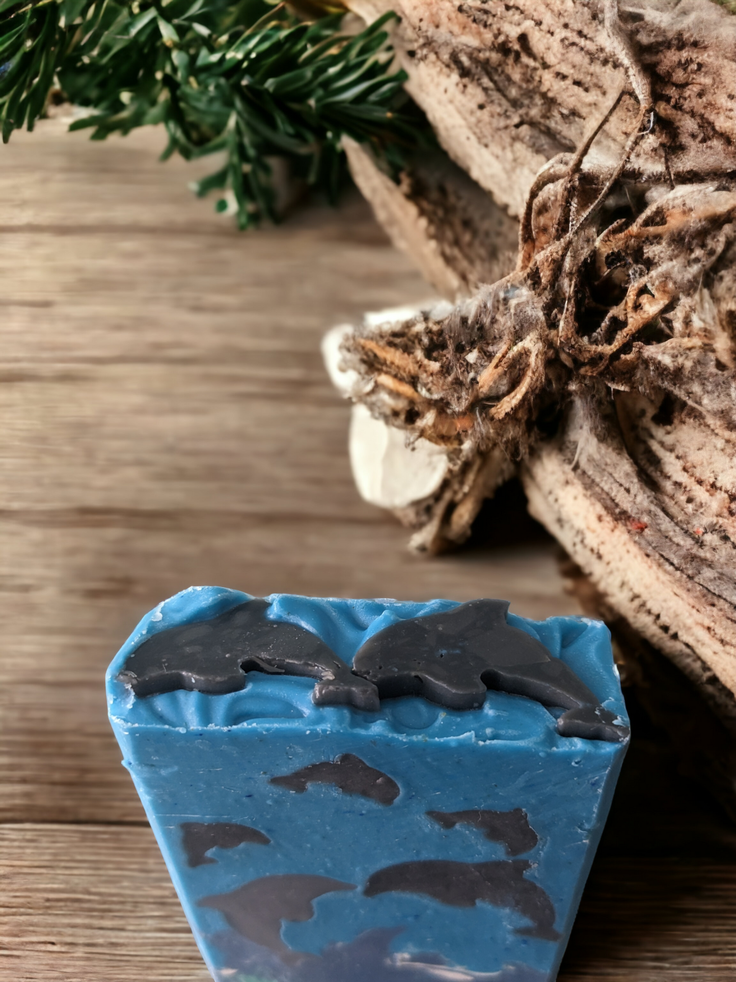 Our 'Flipper Frenzy' soap features jumping dolphins set against a sun-kissed sea. It will transport you to the sunny south.  Scented with 'Abalone and Sea' it will bloom to a fresh ocean scent with notes of daylily, sea spray, watery florals and musk. Our unique, handmade soap is perfect for bringing a touch of the beach and ocean or a Dolphin cruise to your shower.  This lovely goat milk soap, made with cocoa, shea, mango and kokum butters, will make your skin feel like you've been living in paradise